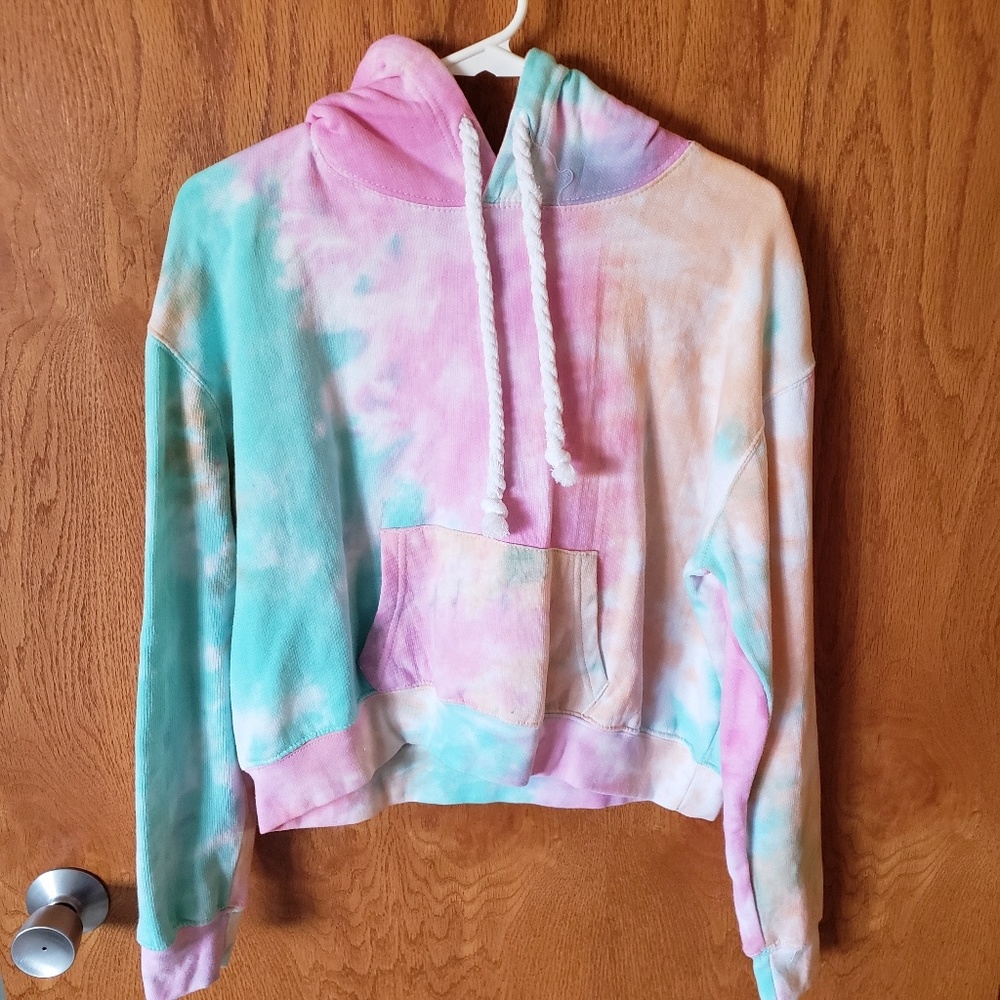 Crop tye dye hoodie